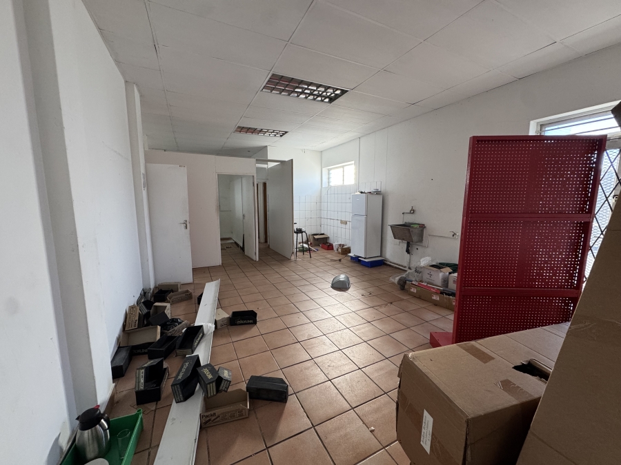 To Let commercial Property for Rent in Parklands Western Cape